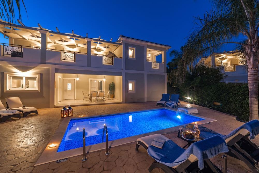 Mamfredas Luxury Resort Plános エクステリア 写真