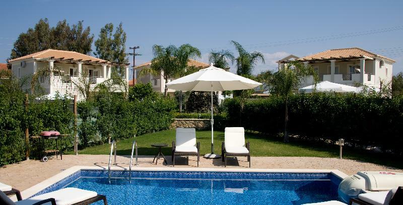 Mamfredas Luxury Resort Plános エクステリア 写真